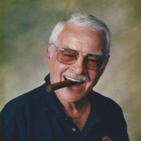 The picture of Jacob Pechenik's father Steve Pechenik. 